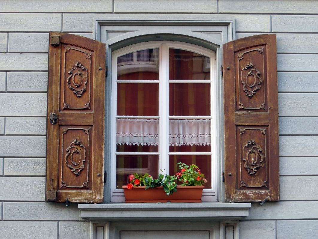 Window Installation Contractors